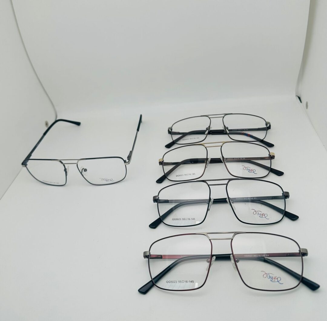 OYYA  METAL CABALLERO