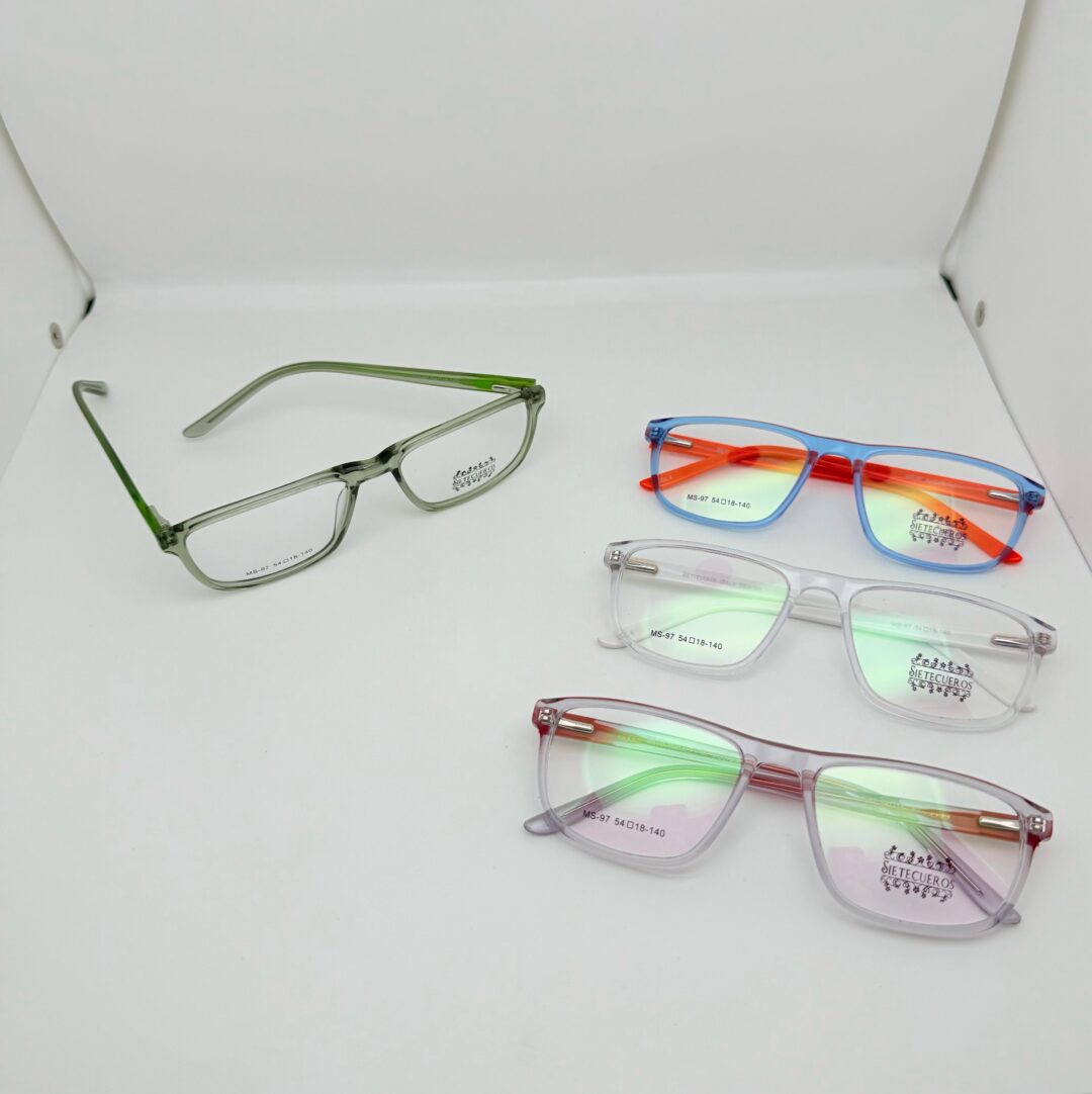 SIETECUEROS ACETATO #2