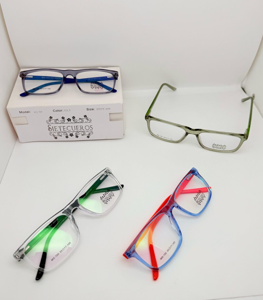 SIETECUEROS ACETATO #2