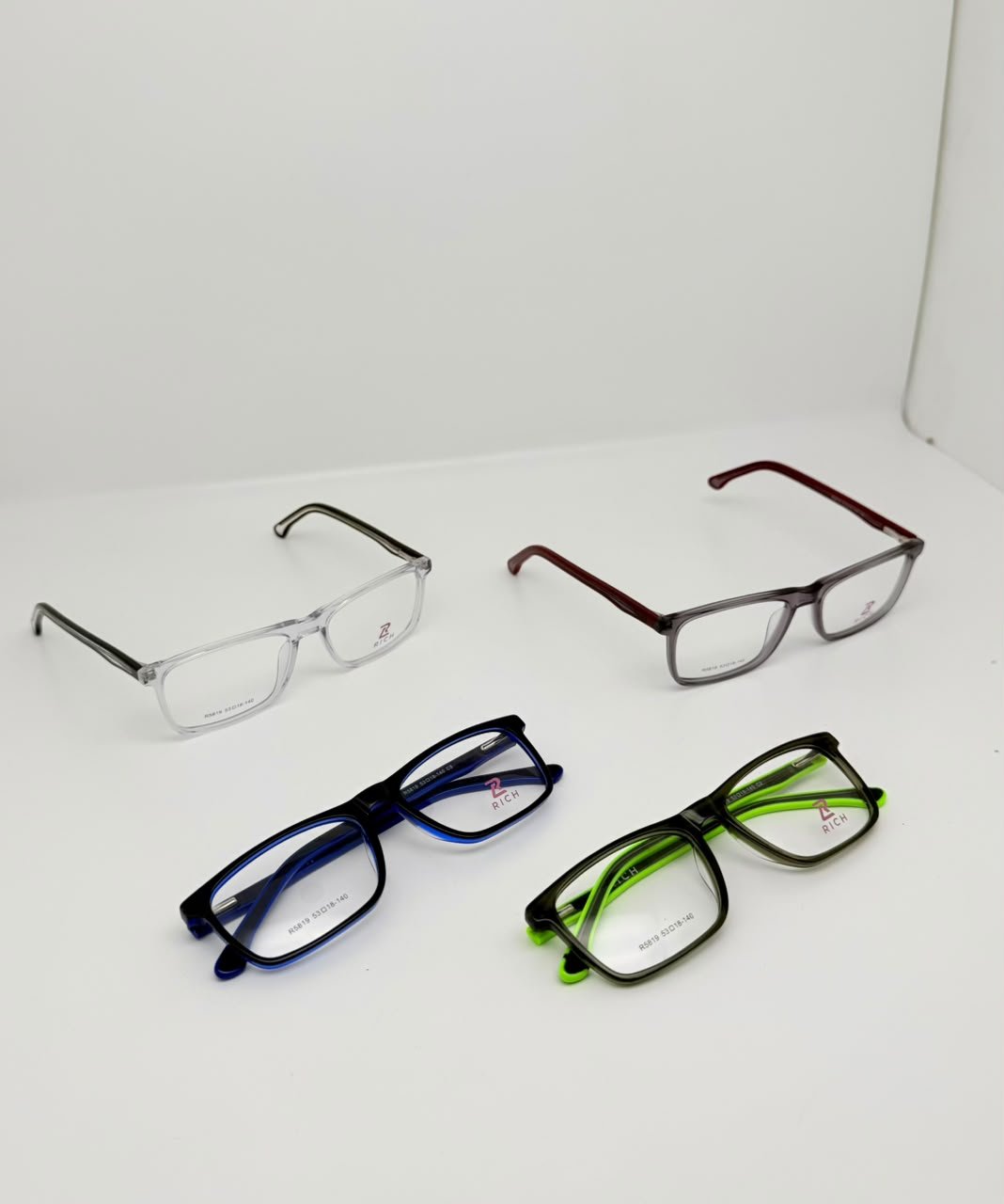 RICH ACETATO